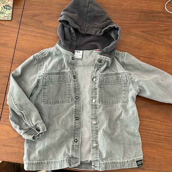 Hooded Jean Shacket from Zara (2-3y) - Picture 1 of 3